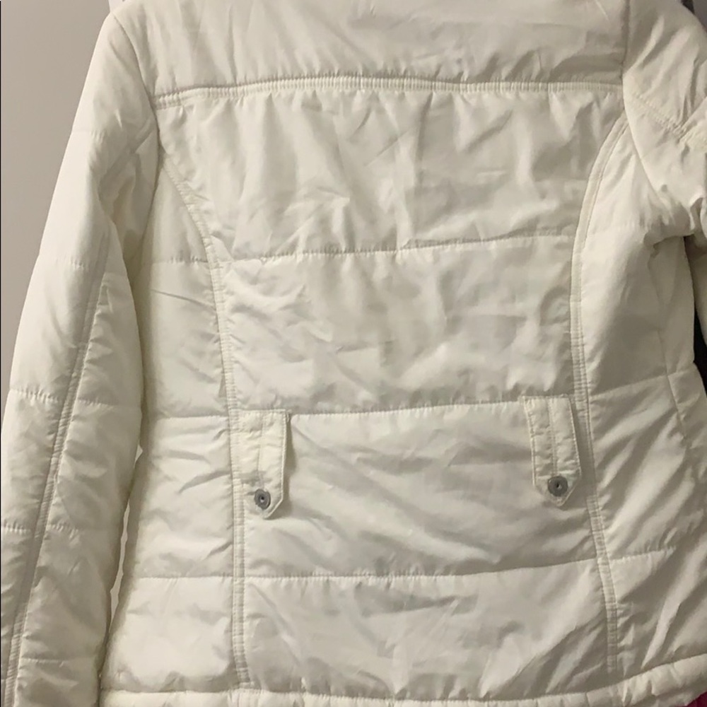 White winter jacket - Picture 2 of 3